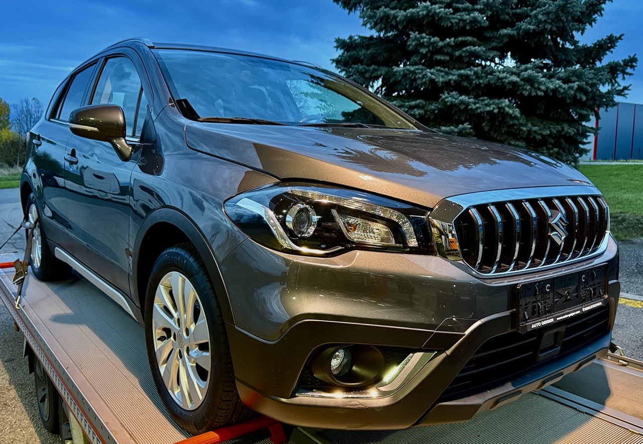 Suzuki S-Cross